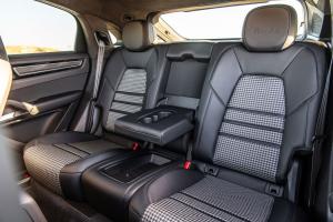 Porsche Cayenne Turbo Coupe 2019 года  (NA)